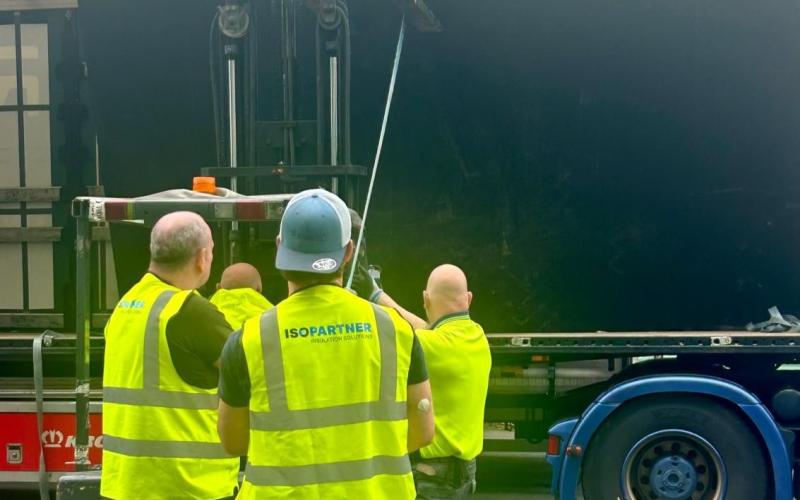 ISOPARTNER IRELAND Resato water jet unloading